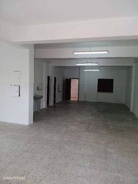 Aluguer de espaço para comercio