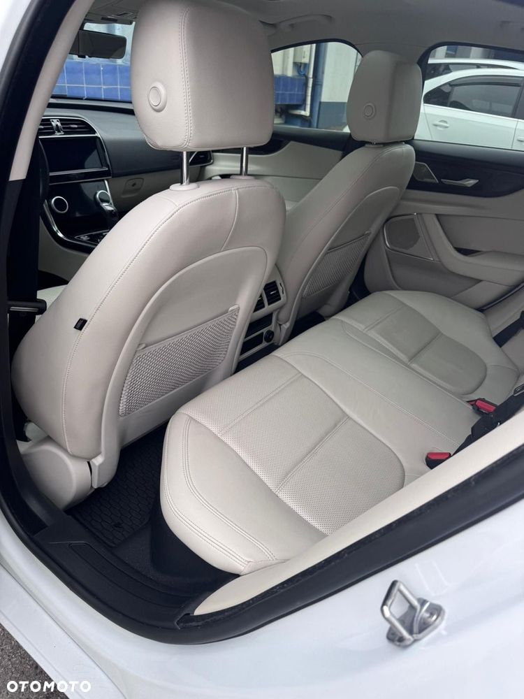 Jaguar X-Type - 14