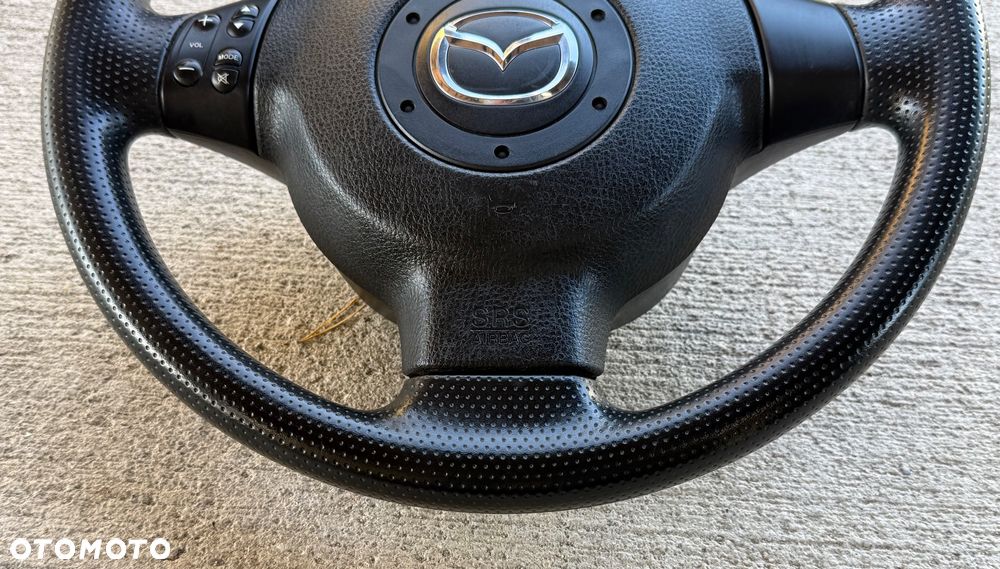 Mazda 3 5 6 koło dojazdowe 16cali T125/70 R16 Mazda 6 GH 2008/2010r kierownica air bag stan b.dobry kierownice Mazda 2 dy de 3 BK bl bp 5 CR CW 6 gg GY GJ cx-5 cx-3  plastiki wloty powietrza lampa tył lewa lub prawa strona Europejska stan b.dobry oryginalna w 100% sprawne oraz inne części - 20