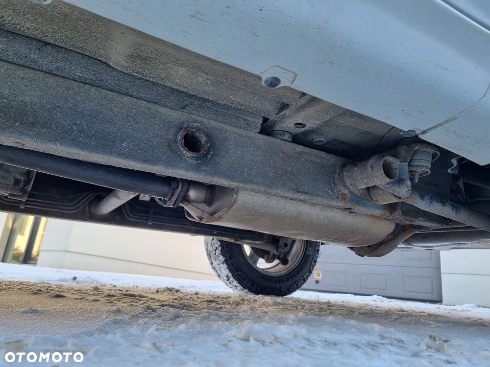 Suzuki Grand Vitara - 22