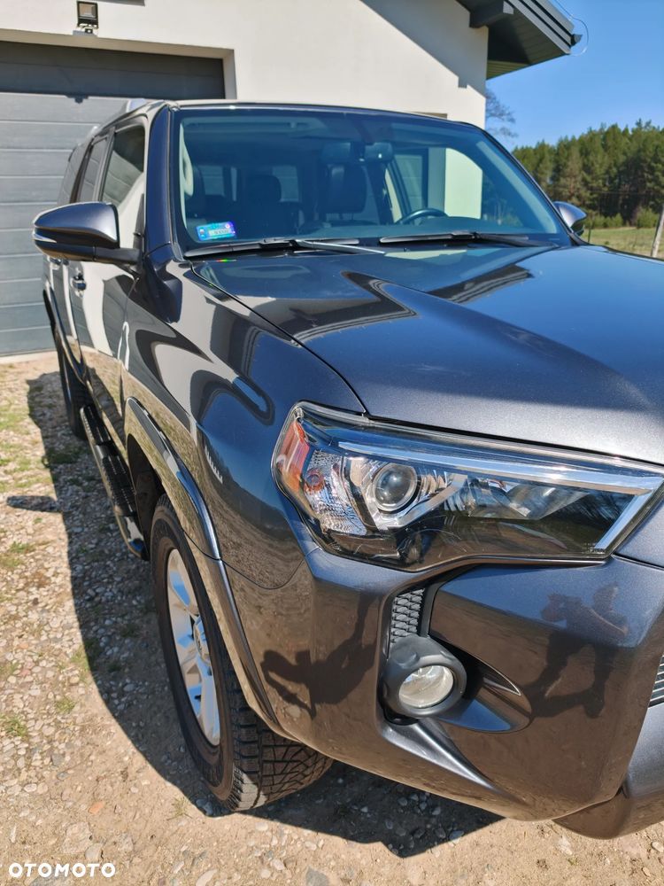 Toyota 4-Runner - 34