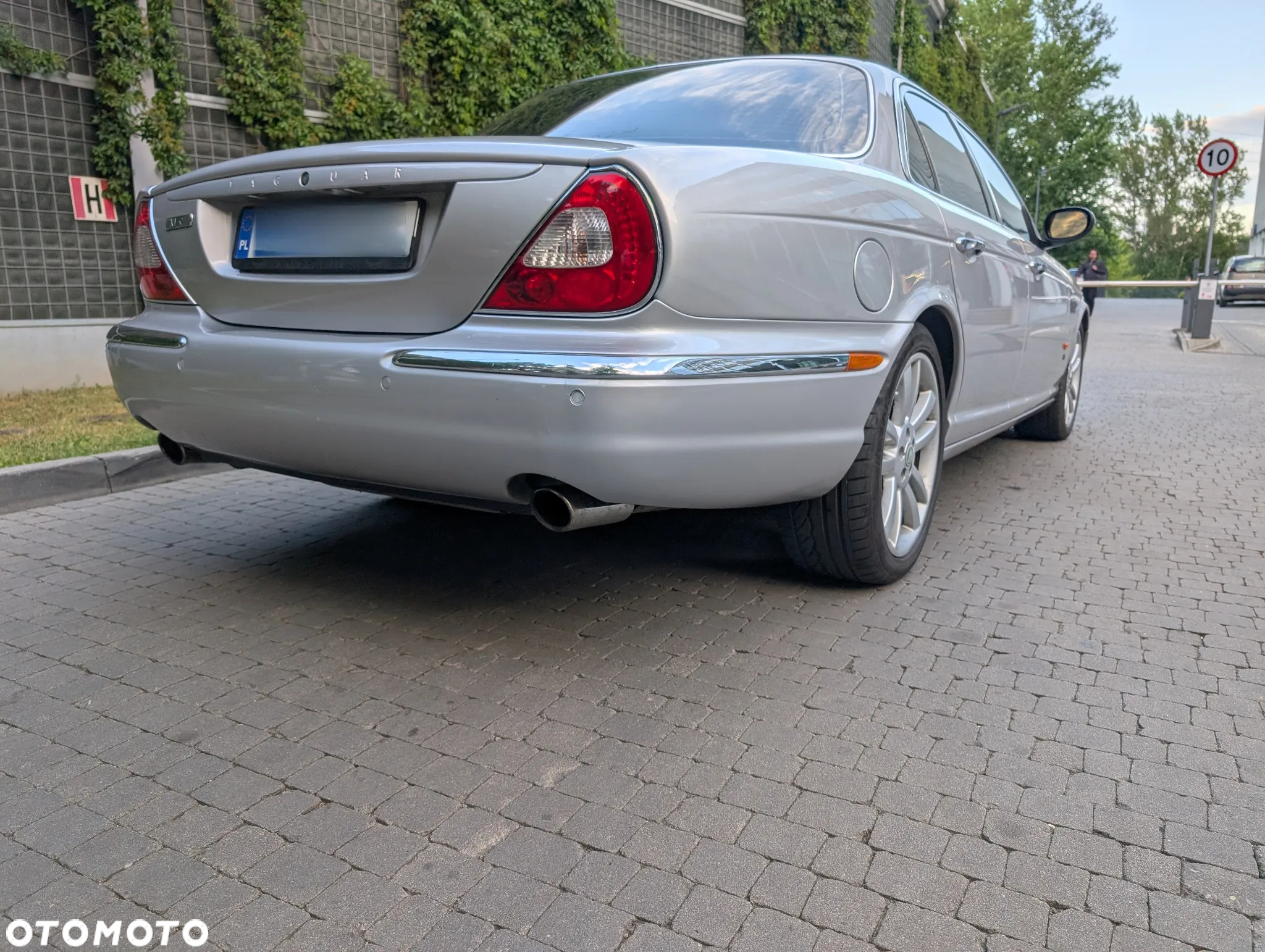 Jaguar XJR 4.2 - 26