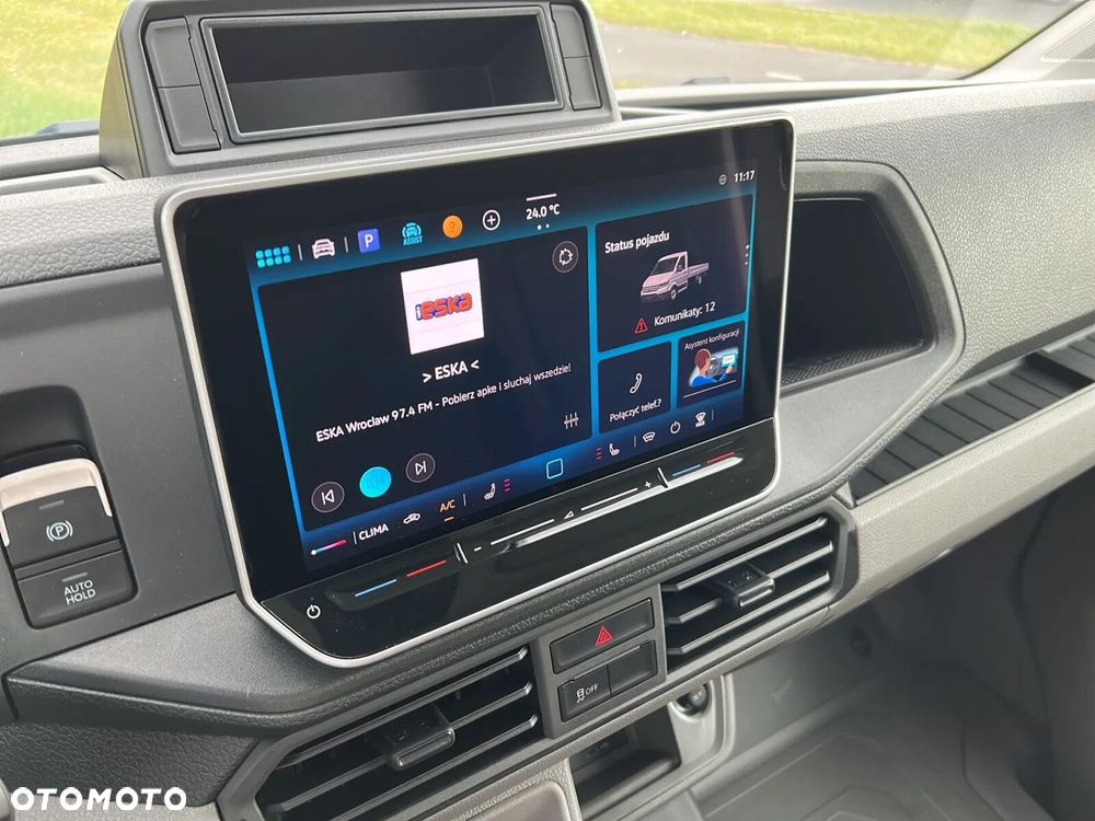 Volkswagen Crafter KONTENER MEBLOWY+WINDA/AUTOMAT/35 Podwozie z pojedynczą kabiną 2,0 l 163 KM manual r. o.: 4490 mm - 22