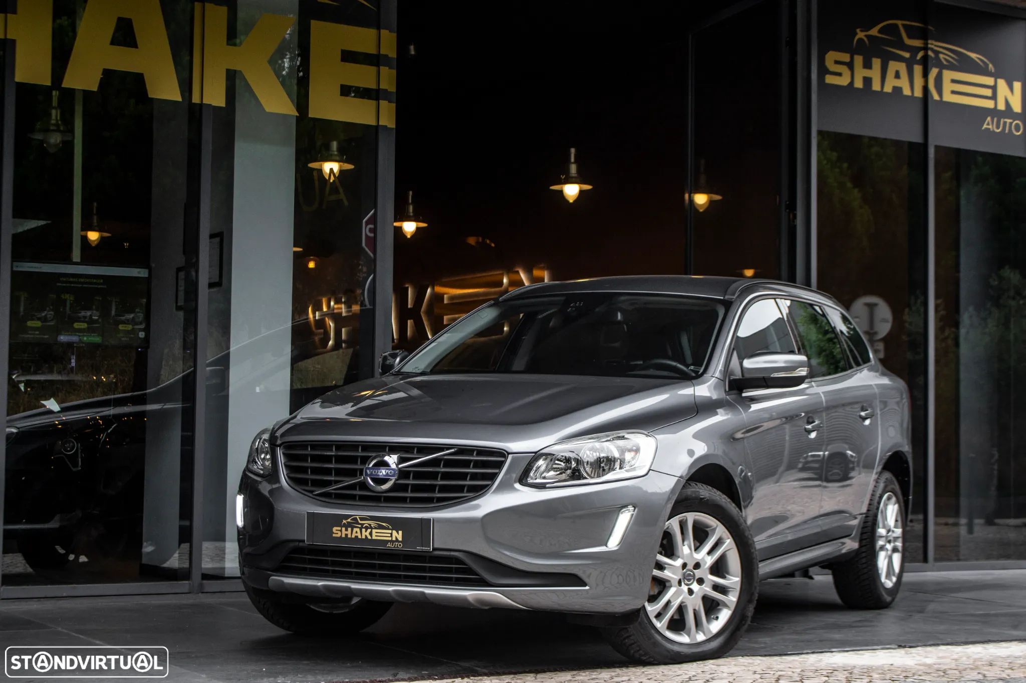 Volvo XC 60 2.0 D4 Inscription - 1