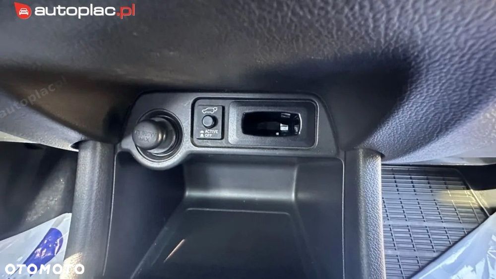 Mitsubishi Outlander - 20