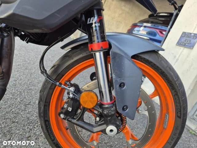 KTM Duke - 16