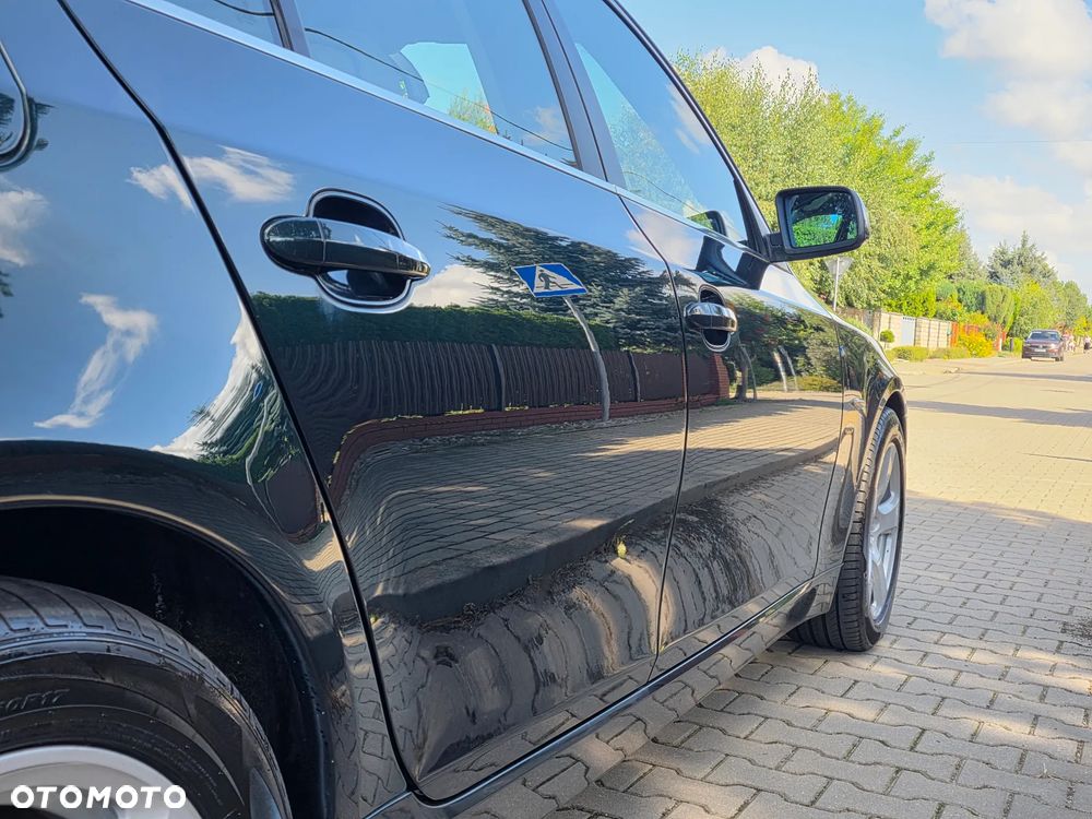 BMW Seria 5 530xi - 13