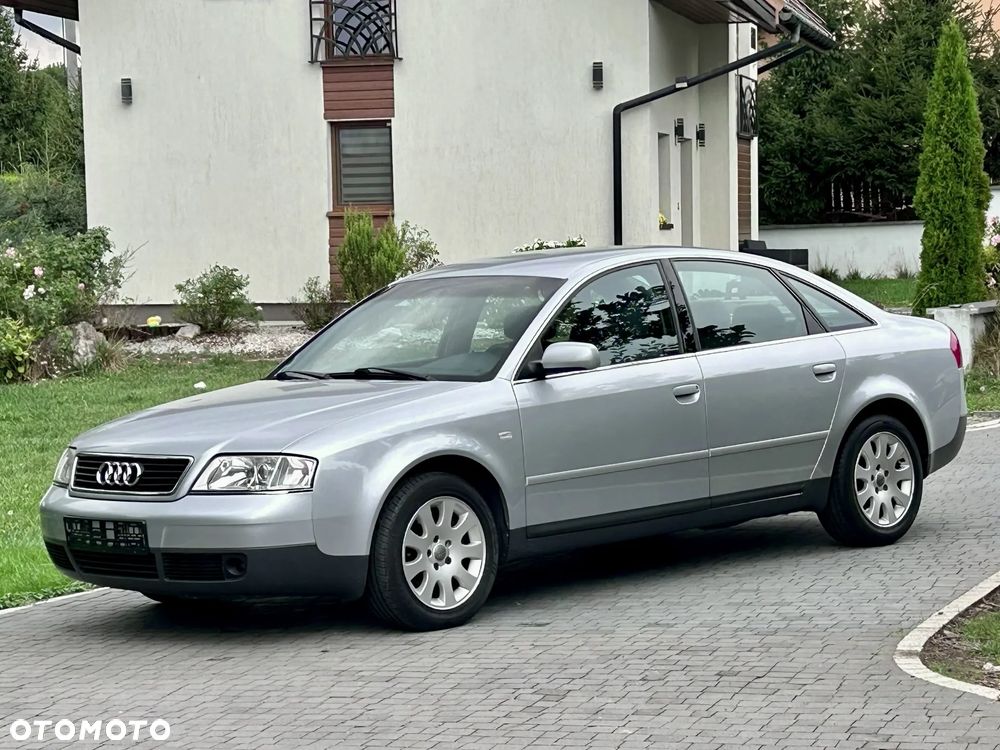 Audi A6 Limousine 2.4 - 7