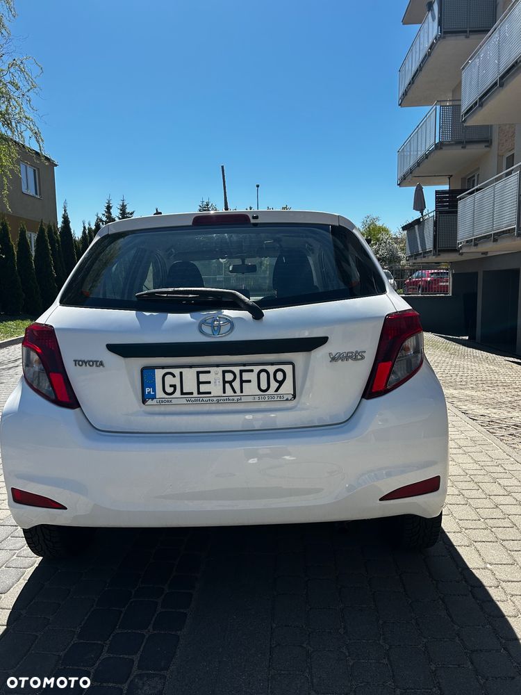 Toyota Yaris 1.0 Active - 8