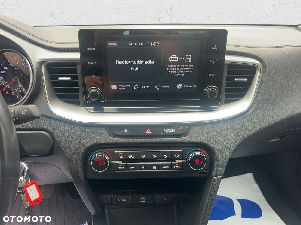 Kia Ceed - 19
