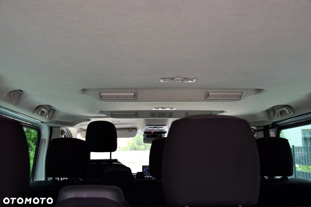 Renault Trafic - 16