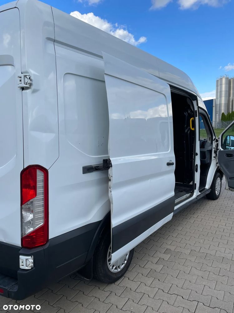 Ford Transit - 19