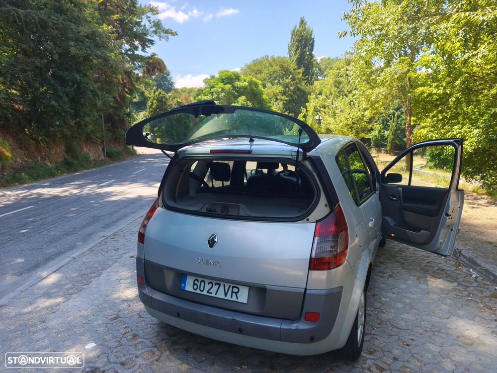 Renault Scénic 1.5 dCi Confort Dynamique - 7