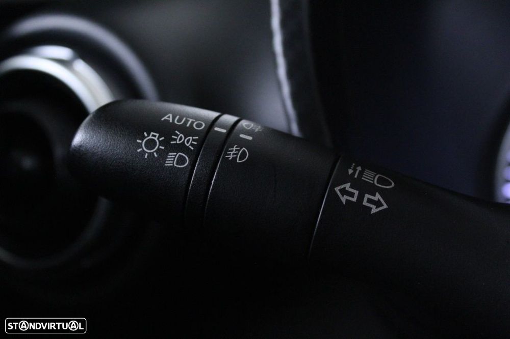 Nissan Juke 1.0 DIG-T N-Connecta - 24