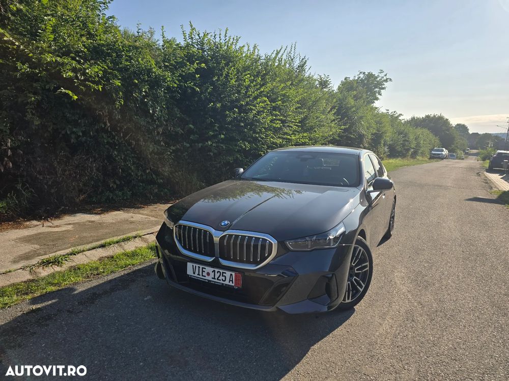 BMW Seria 5 520d AT MHEV - 2