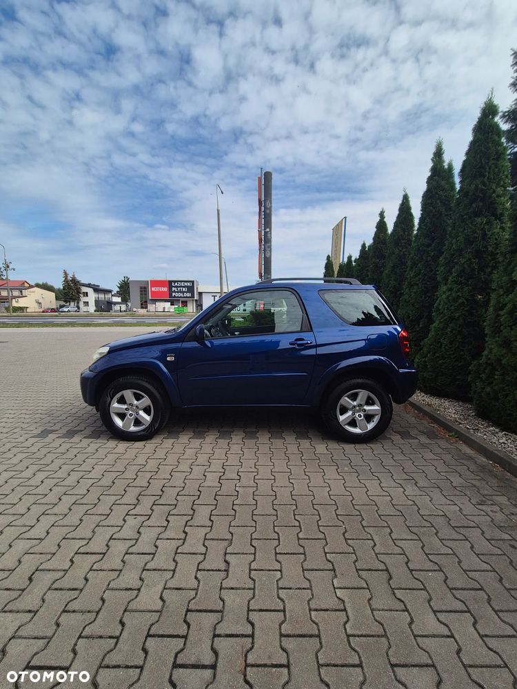 Toyota RAV4 2.0 VVT-i Sol - 2