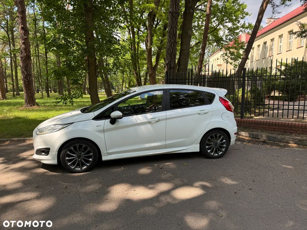 Ford Fiesta - 4