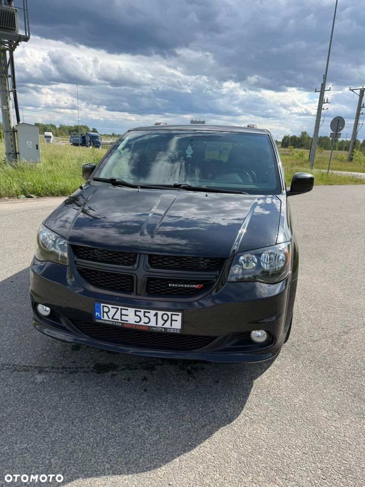 Dodge Grand Caravan 3.6 R/T - 5