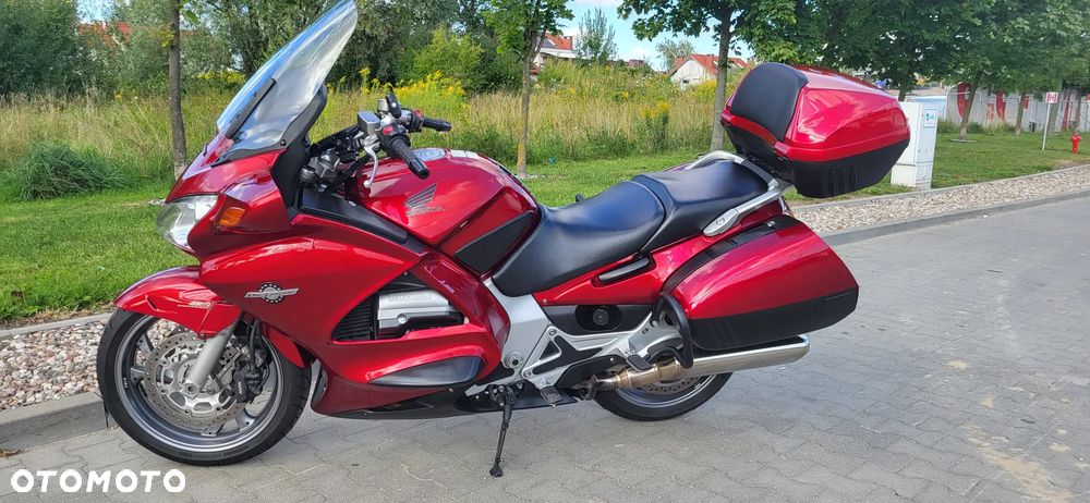 Honda ST - 5