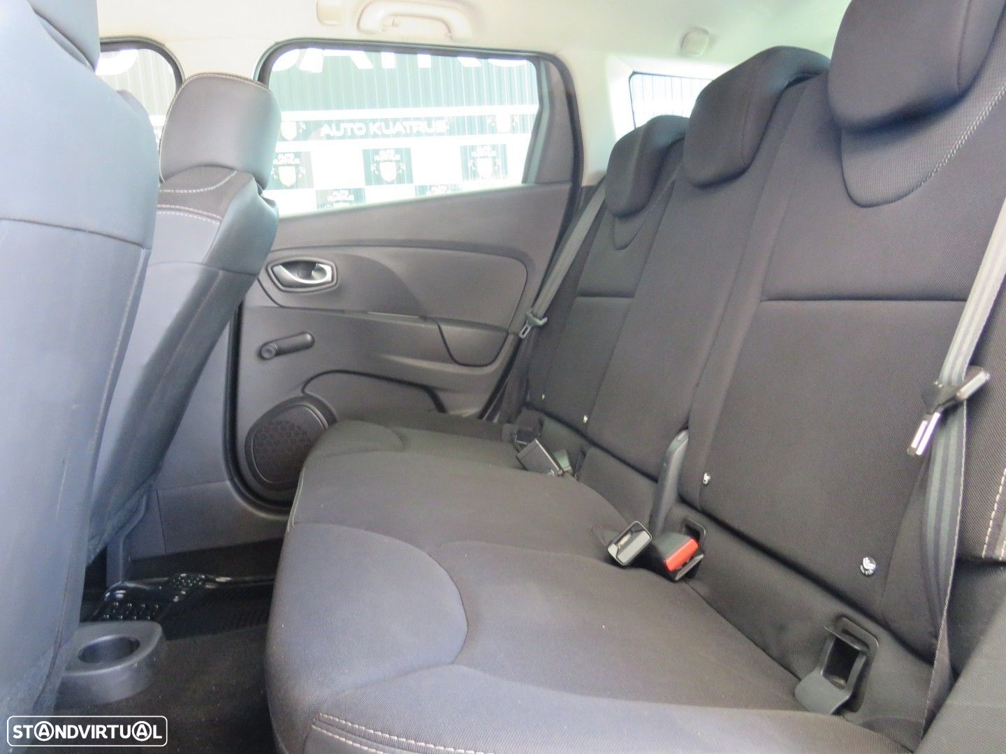 Renault Clio Sport Tourer 1.5 dCi Confort - 18