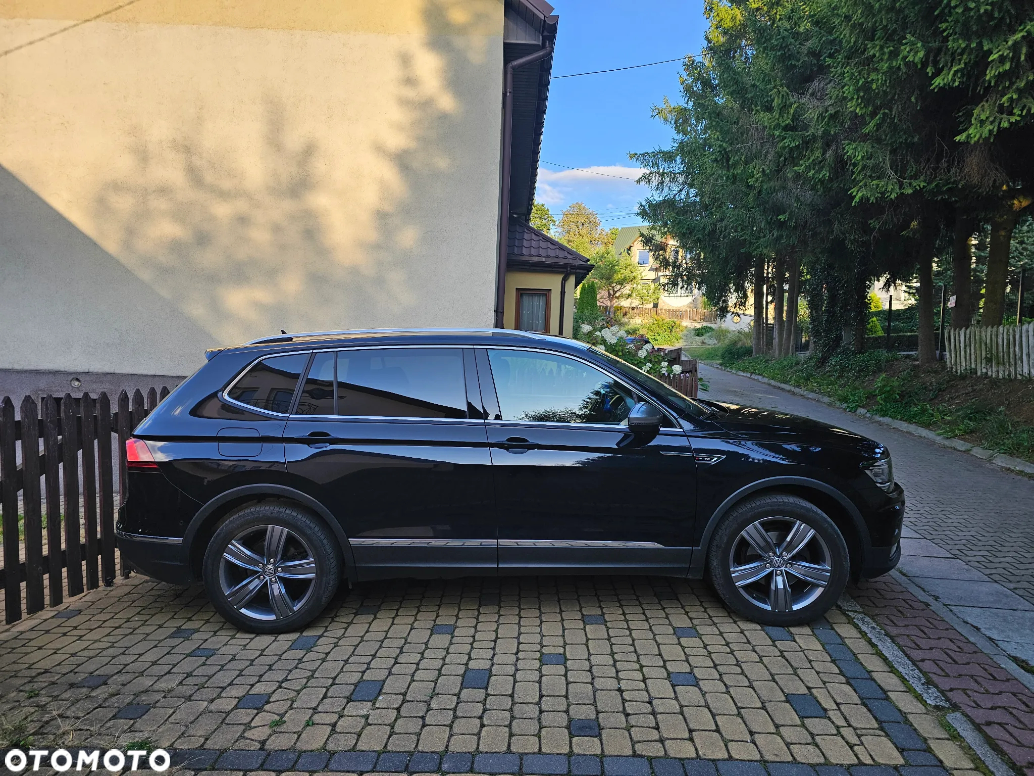 Volkswagen Tiguan Allspace - 4