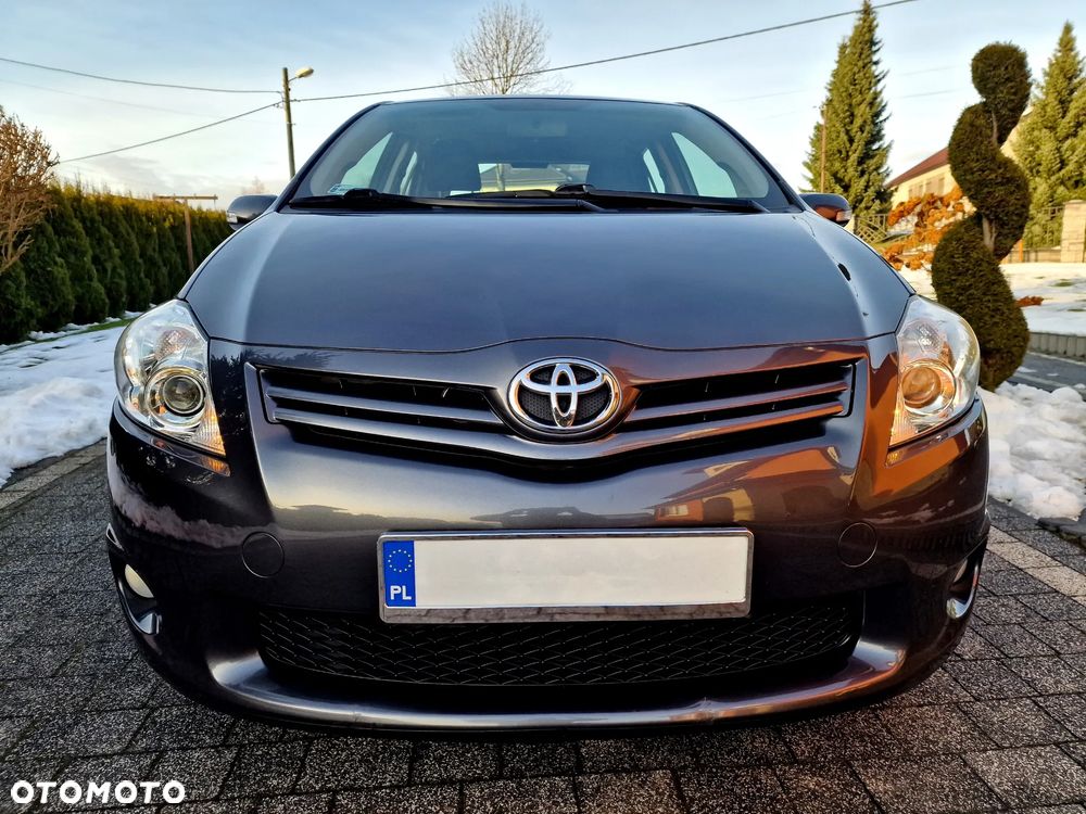 Toyota Auris 1.6 Premium - 16