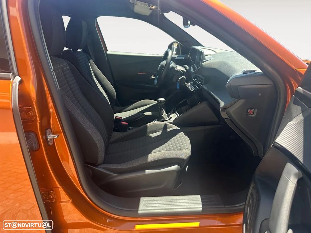 Peugeot 2008 1.2 PureTech Active Pack - 14