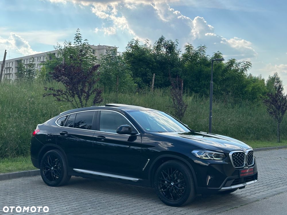 BMW X4 xDrive20d xLine - 16