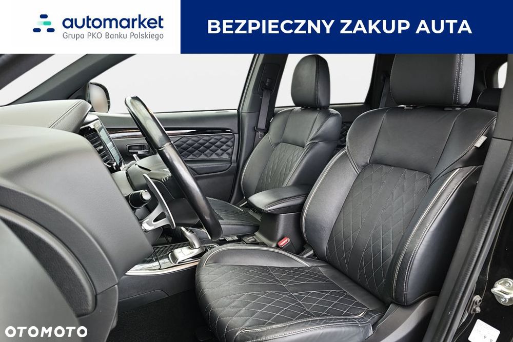 Mitsubishi Outlander Intense + - 11
