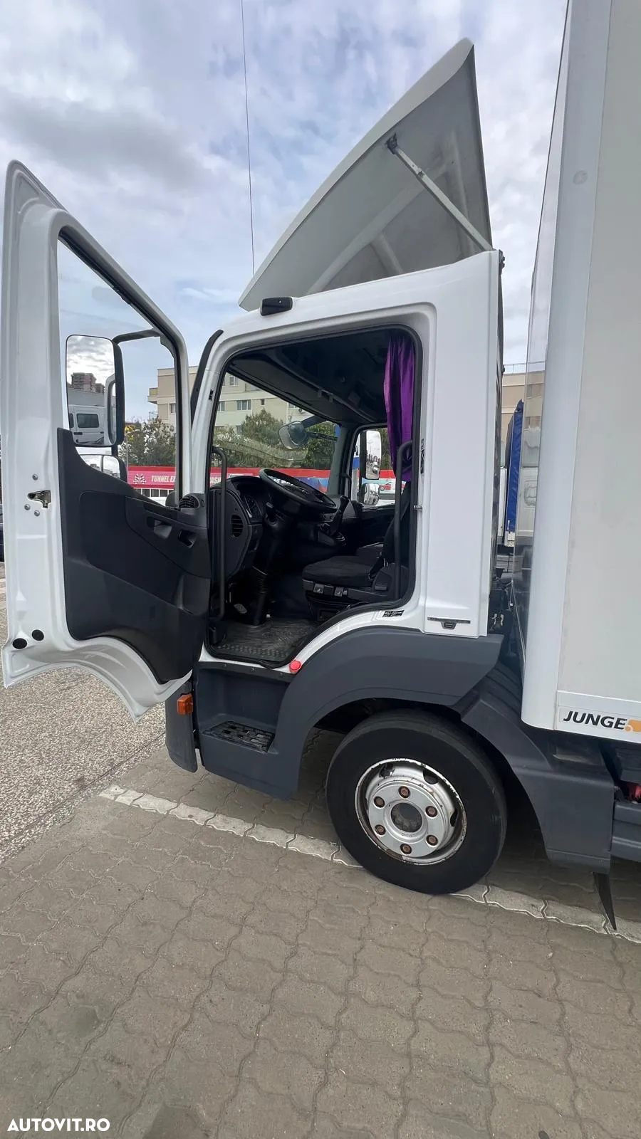 Mercedes-Benz Atego 818 - 8