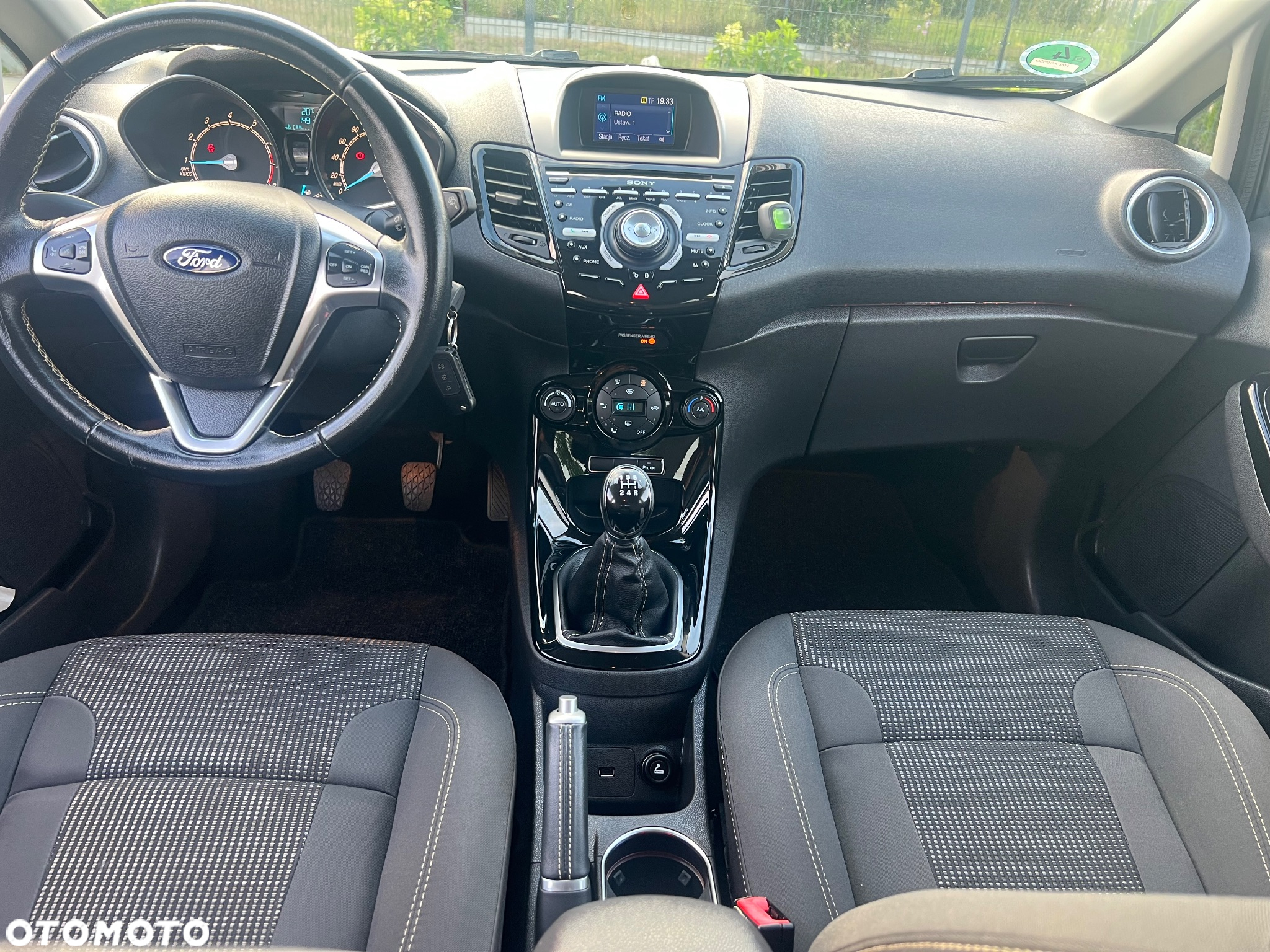 Ford Fiesta 1.0 Titanium - 20