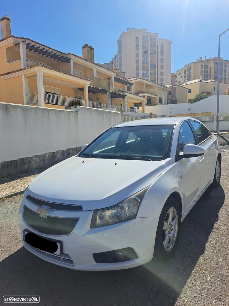 Chevrolet Cruze 1.6 LS - 1