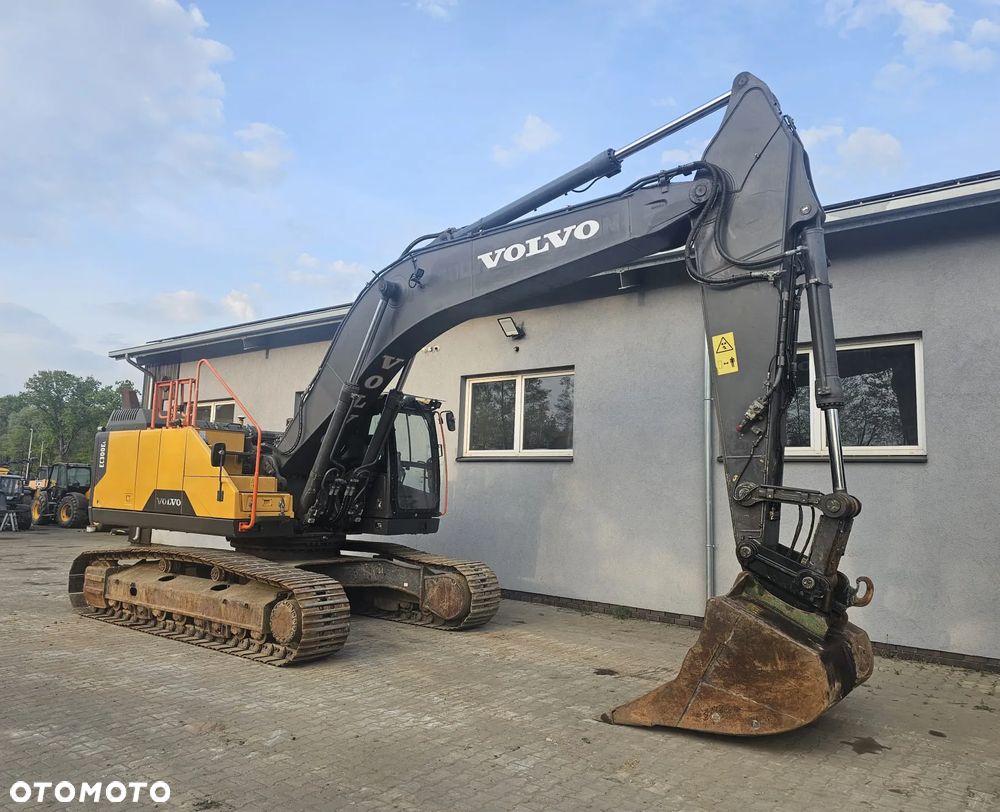Volvo EC 300EL - 1