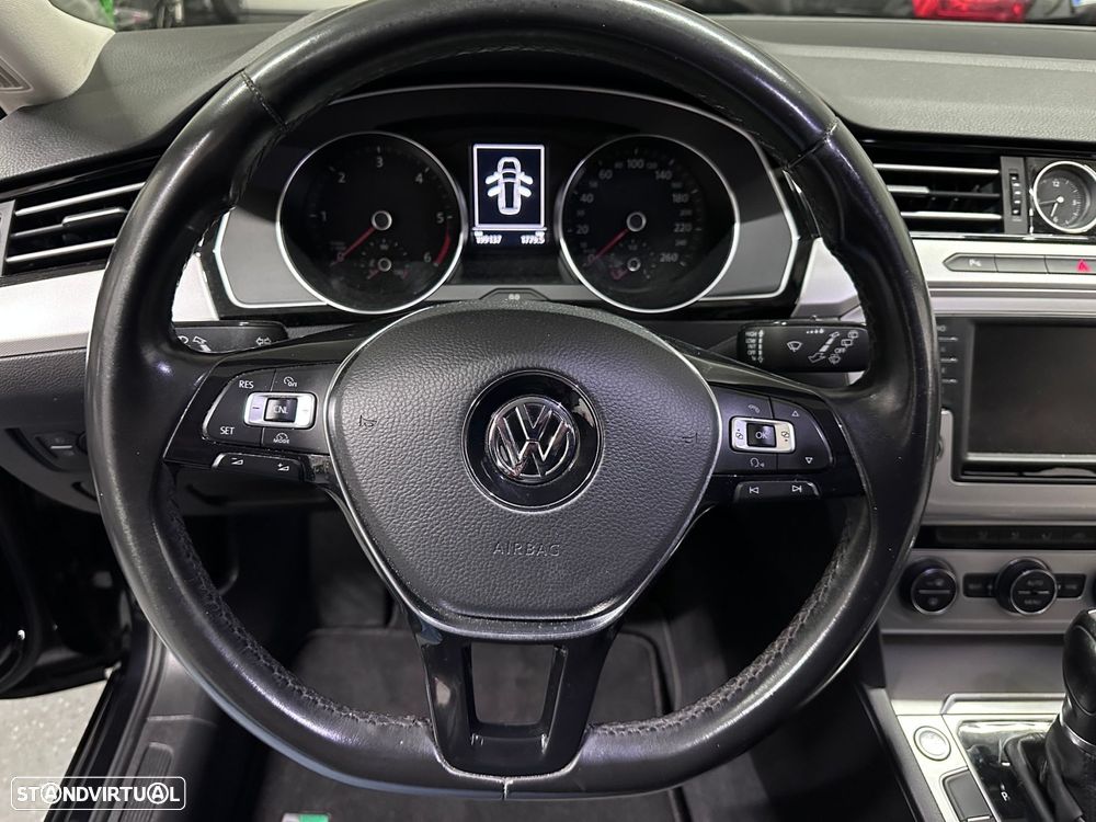 VW Passat Variant 2.0 TDi Confortline DSG - 18