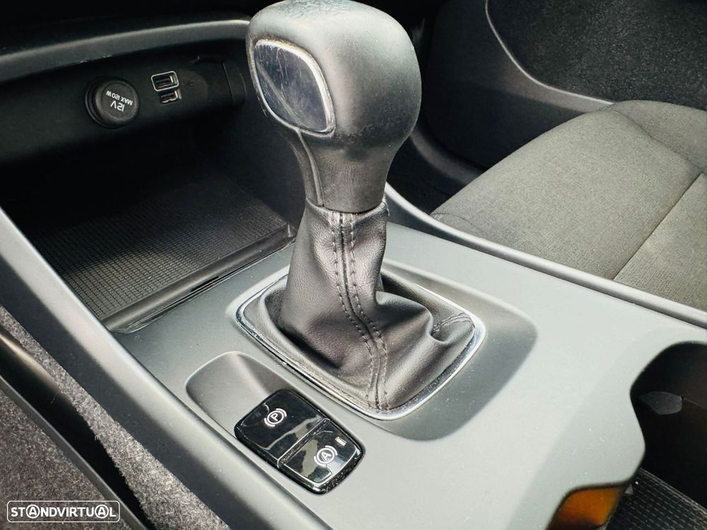 Volvo XC 40 1.5 T2 Momentum Core - 11