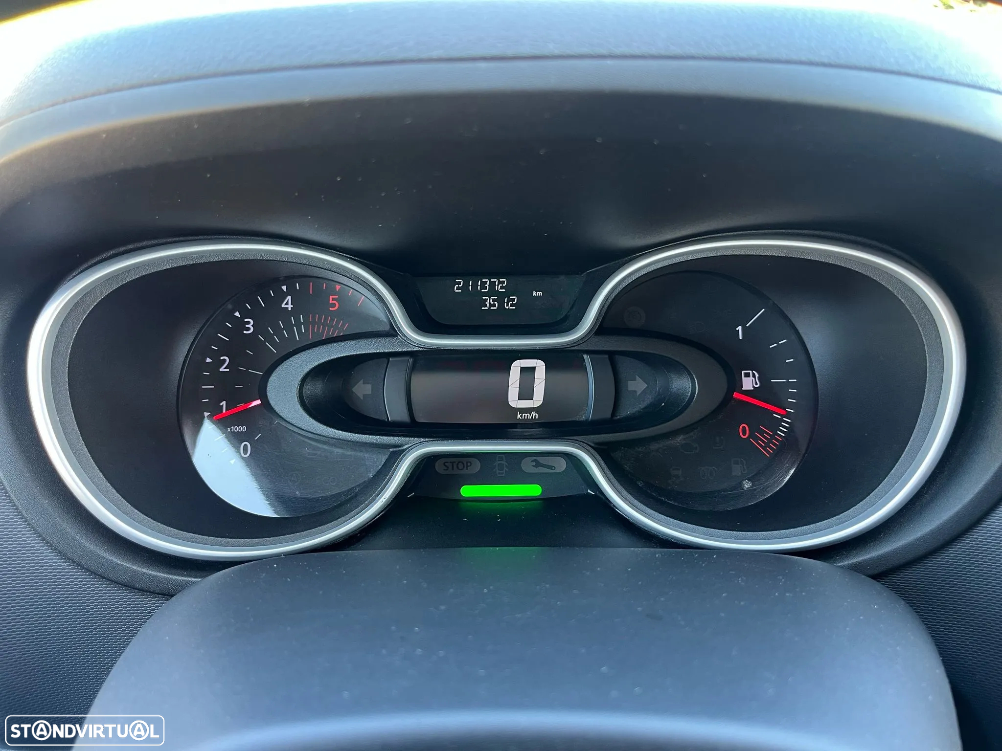 Renault TRAFIC 2.0 dCI 120cv - IVA DEDUTÍVEL - SISTEMA FRIO BALTRINA - 27