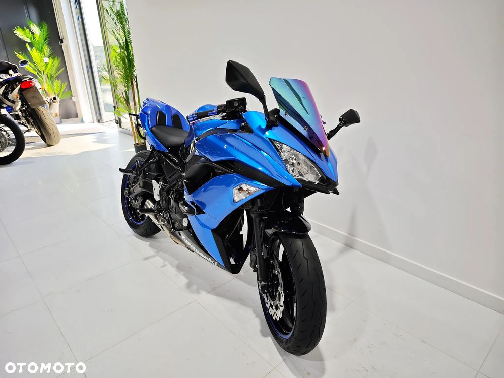 Kawasaki Ninja - 7