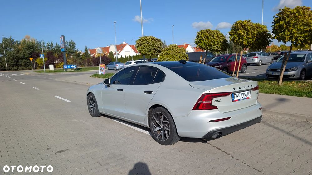 Volvo S60 2019 photo 3