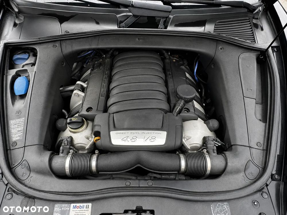 Porsche Cayenne S Tiptronic - 1