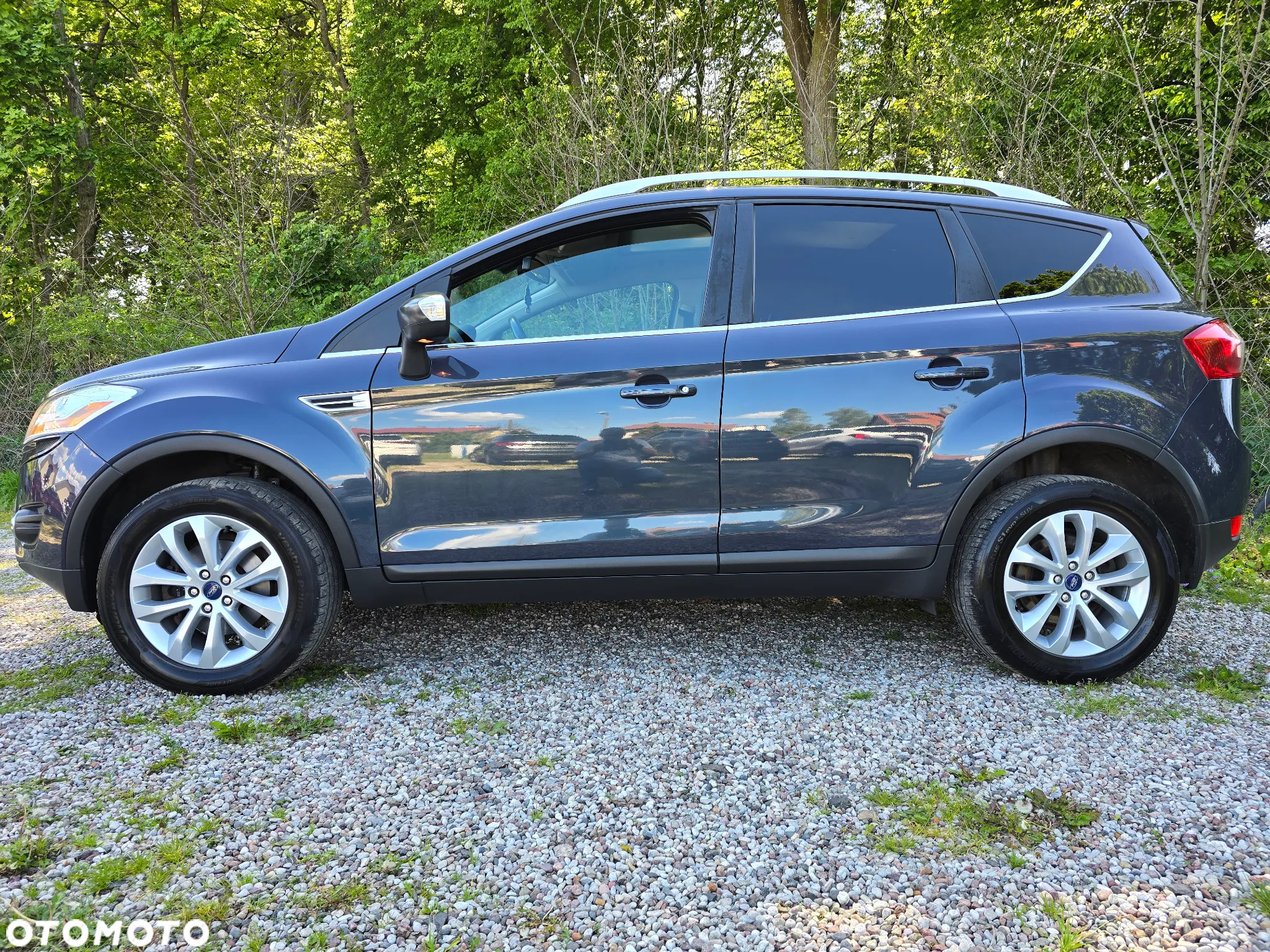 Ford Kuga 2.0 TDCi 4x4 Titanium - 4
