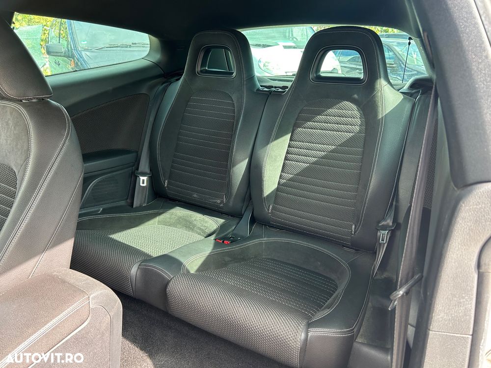 Volkswagen Scirocco 2.0 TDI Blue Motion Technologie Life - 14