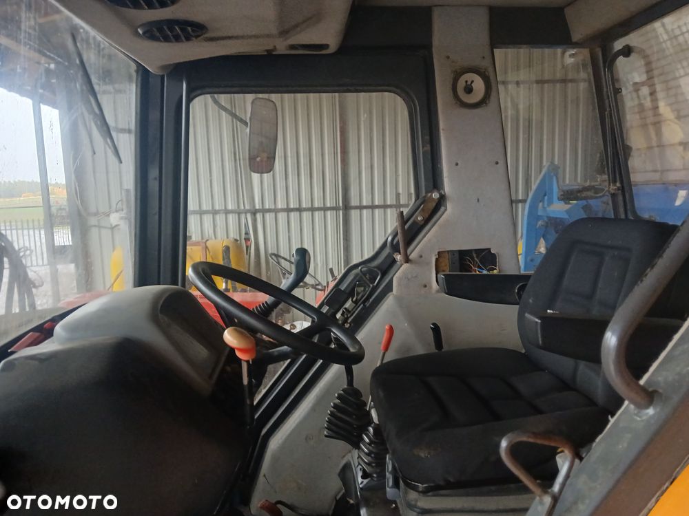 Renault Ceres 85x ładowacz - 2