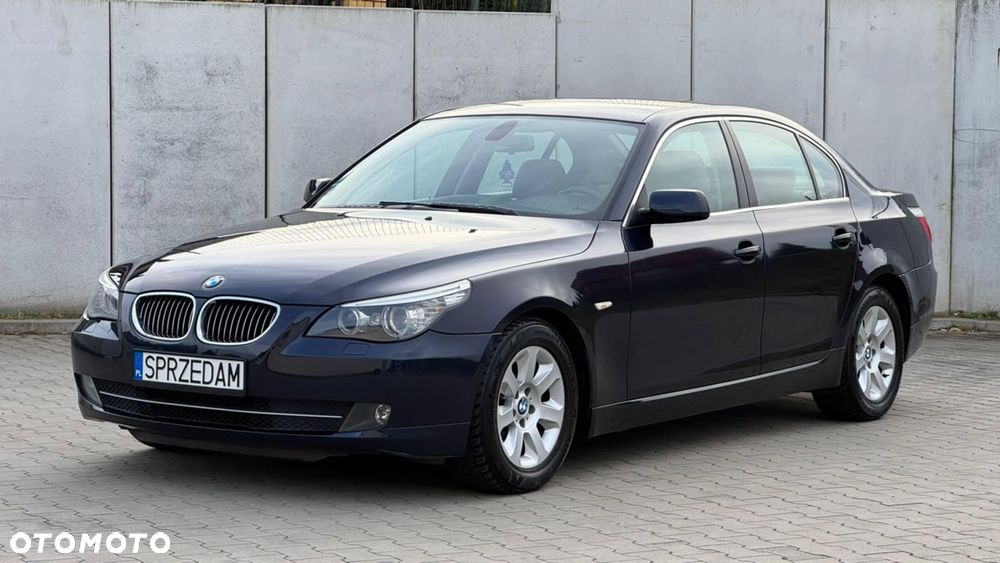 BMW Seria 5 523i - 17