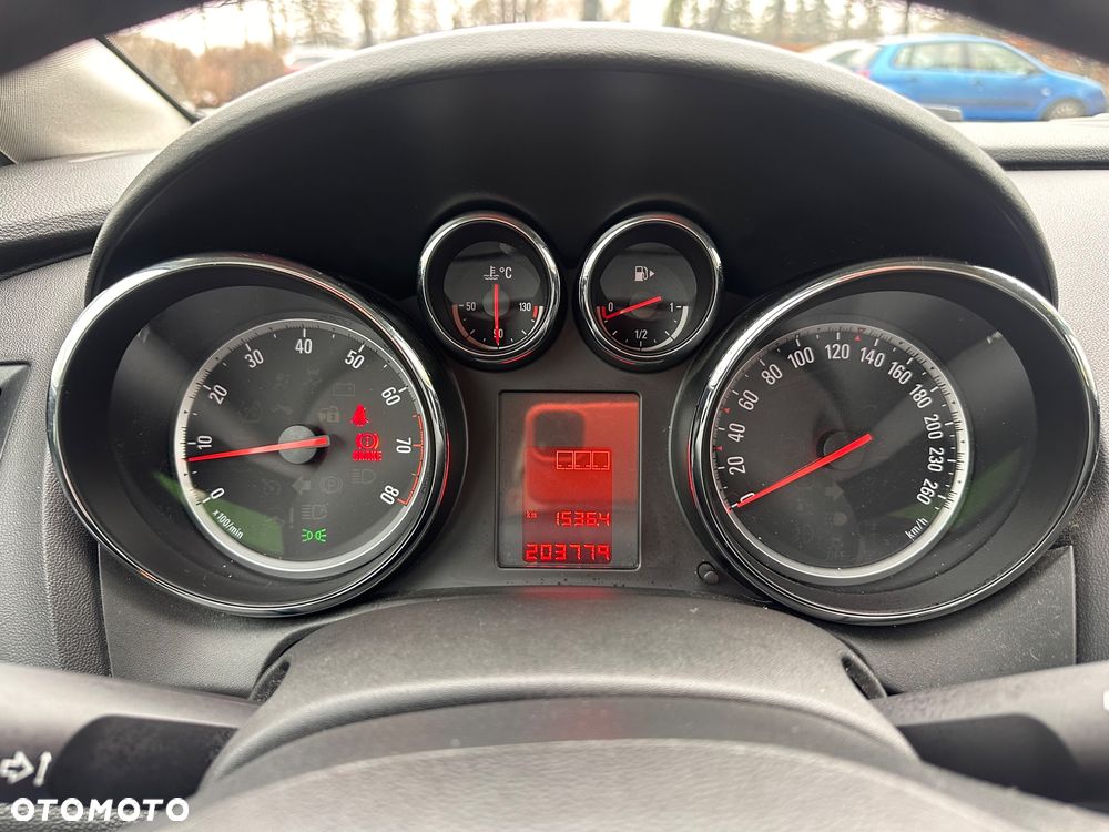 Opel Astra 1.4 ecoFLEX - 12