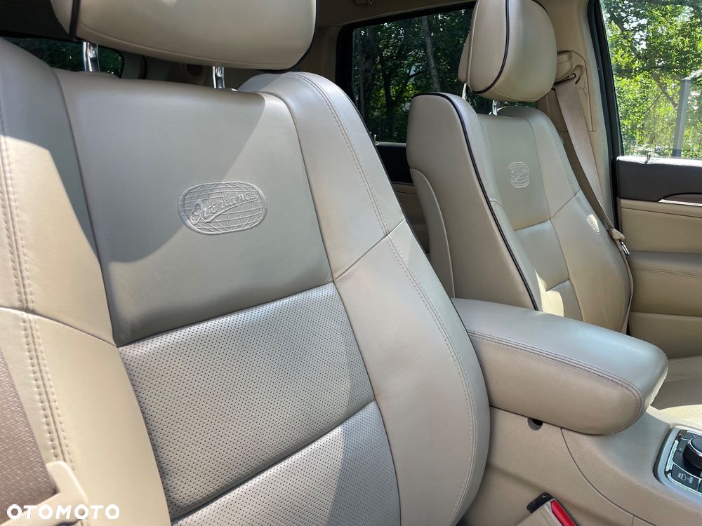 Jeep Grand Cherokee 5.7 V8 Overland Summit - 13