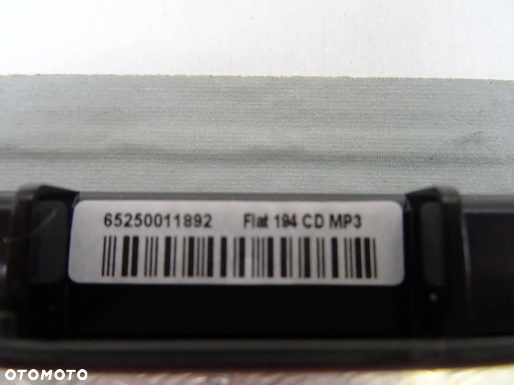 FIAT CROMA II 05-10r 1.9 JTD RADIO RADIOODTWARZACZ 7354323330 - 7