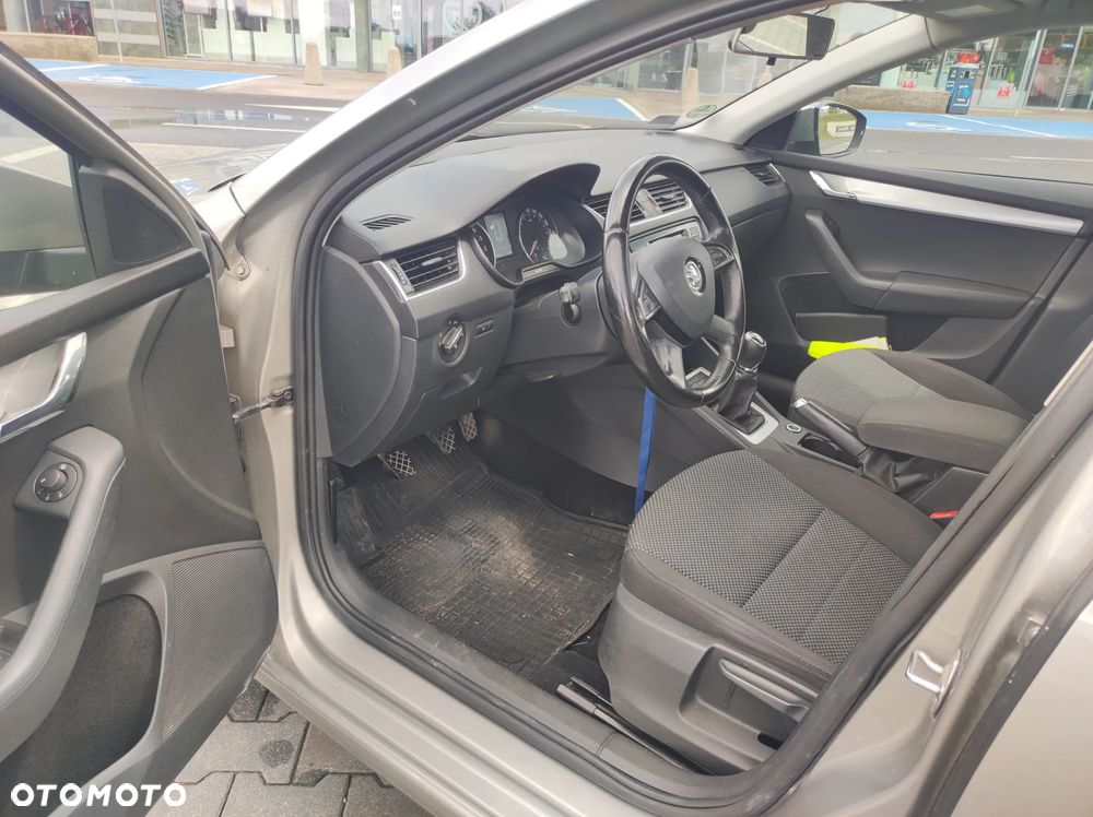 Skoda Octavia 1.6 TDI Ambition - 9