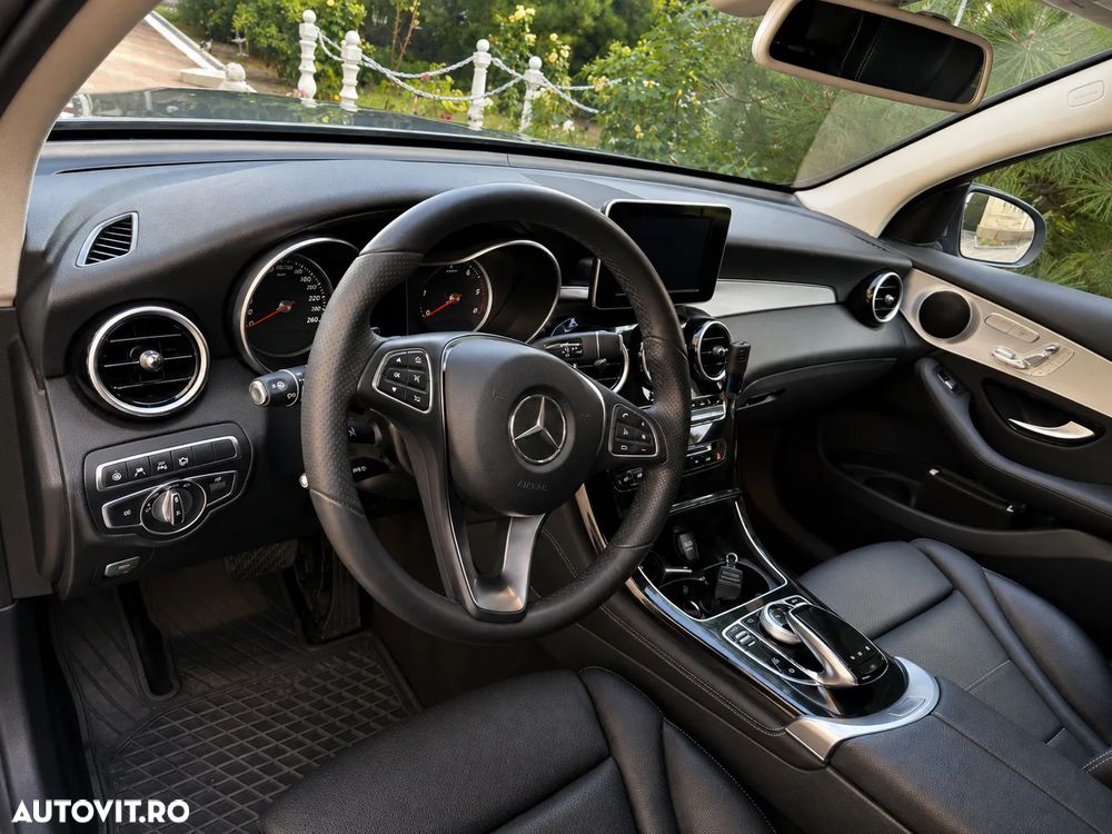 Mercedes-Benz GLC - 9