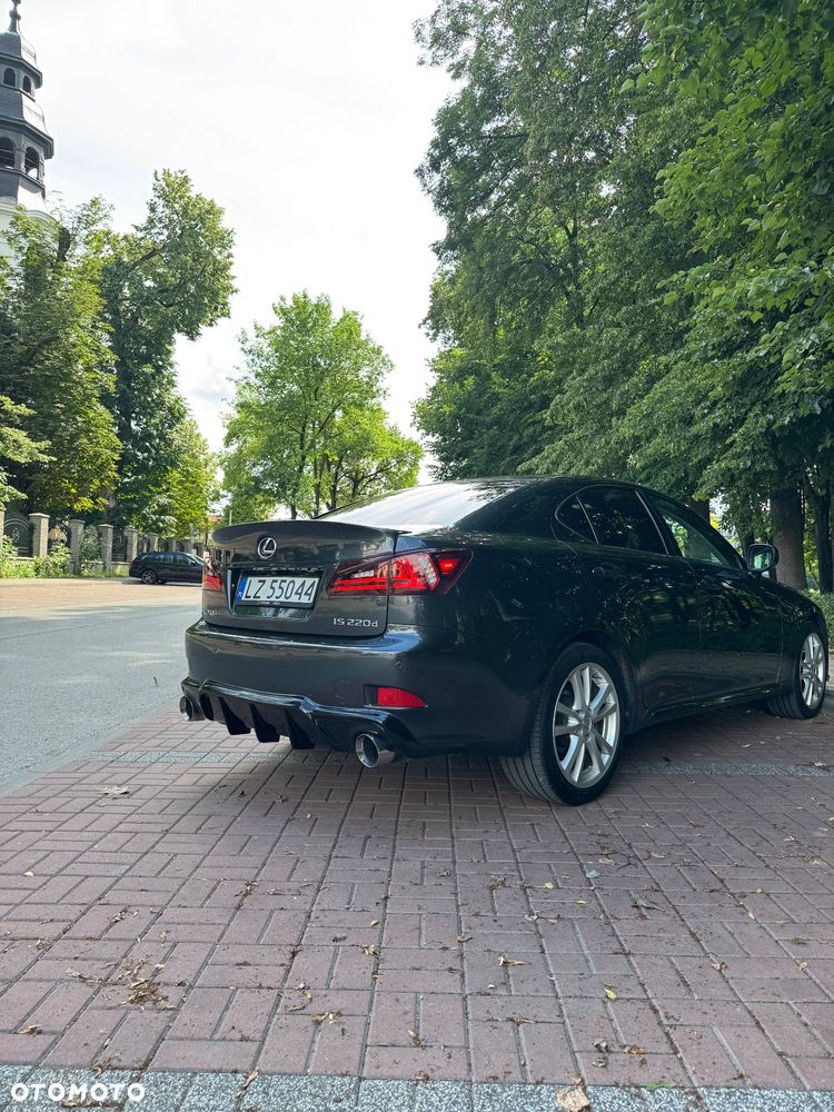 Lexus IS 220 D Prestige - 6
