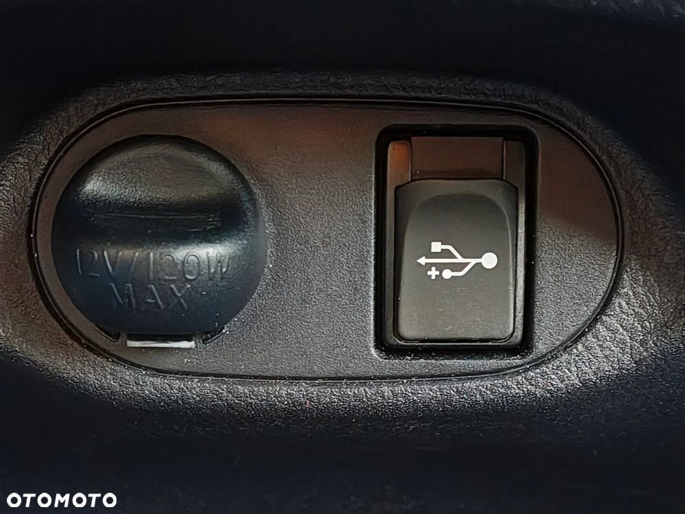 Toyota Yaris 1.33 VVT-i Edition - 33